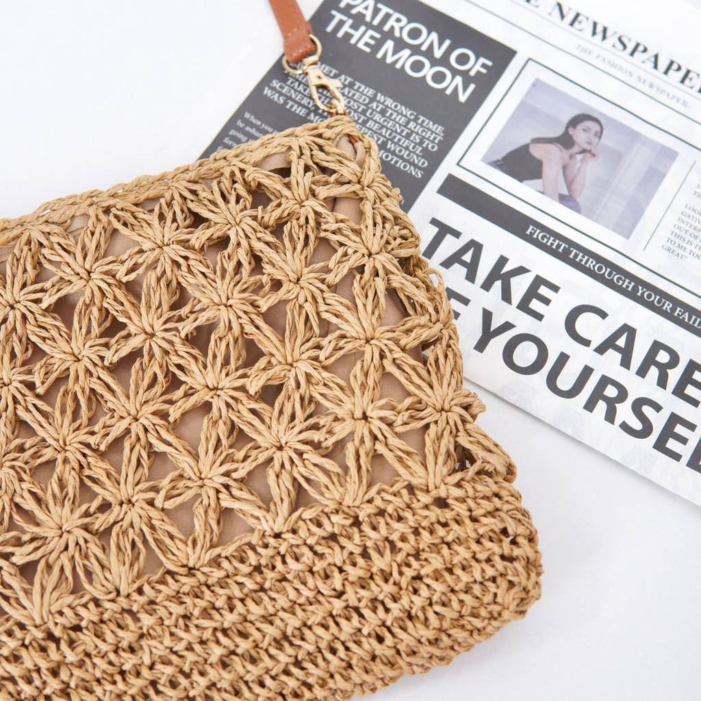 Bolso de paja con diseño de ráfaga de estrellas para el verano: versatilidad 2 en 1