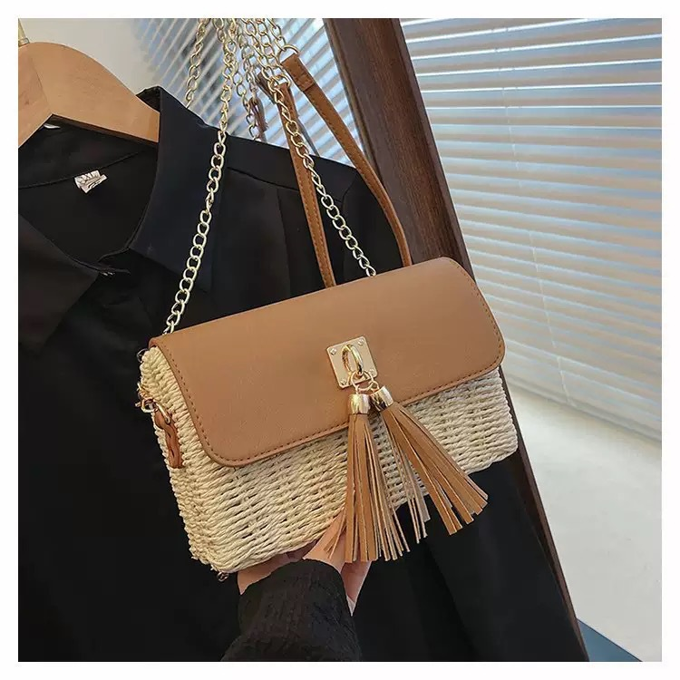 Bolso bandolera pequeño de paja para mujer | Bolso de mano con solapa y cadena para viajes de verano