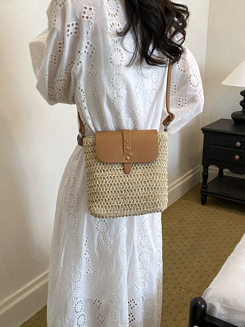Bolso de solapa artesanal | Colección ligera Verano 2026